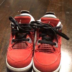 Jordan fire red 4s 8c